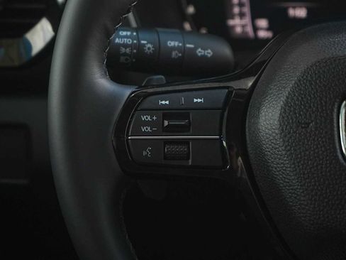 Used 2026 Honda Pilot Elite image 17