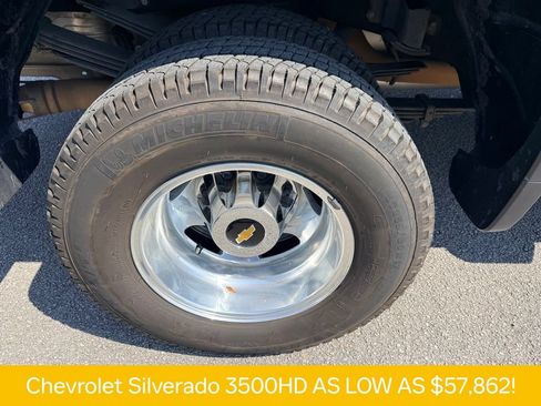 Used 2021 Chevrolet Silverado 3500 LTZ w/ LTZ Convenience Package AWD/4WD image 34