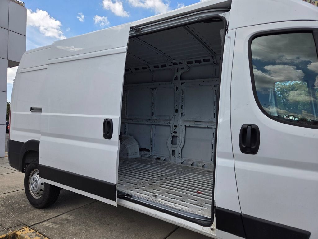 Used 2023 RAM ProMaster 2500 FWD image 22