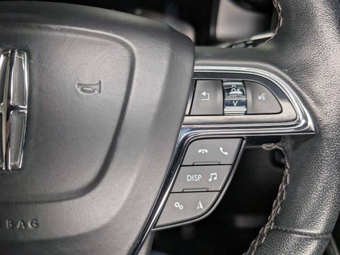 Certified 2023 Lincoln Nautilus AWD w/ Premium Package image 34