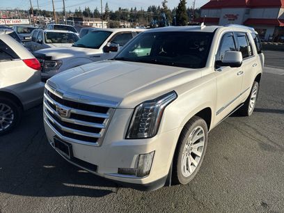 Used 2015 Cadillac Escalade Luxury