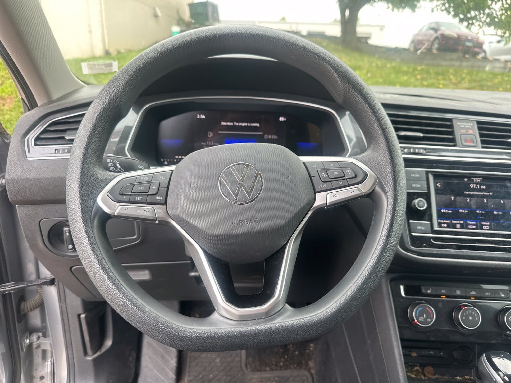 Used 2023 Volkswagen Tiguan S FWD image 18