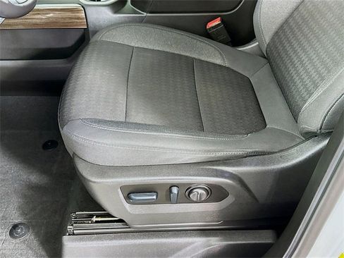 Used 2022 Chevrolet Silverado 1500 RST image 24