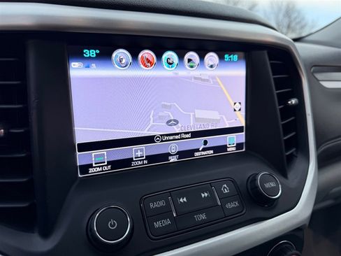 Used 2019 GMC Acadia SLT image 36