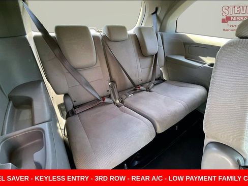 Used 2011 Honda Odyssey EX image 24