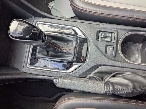 Used 2022 Subaru Crosstrek 2.5i Limited w/ Moonroof Package 2 image 29