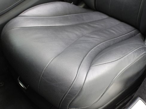 Used 2015 Mercedes-Benz S 550 Sedan image 35