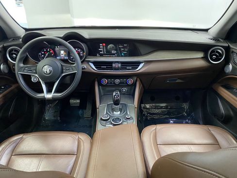 Used 2019 Alfa Romeo Stelvio Ti AWD/4WD image 25