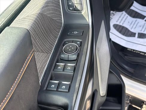 Used 2023 Ford F250 Platinum AWD/4WD image 28