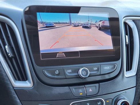 Used 2025 Chevrolet Malibu LT image 18