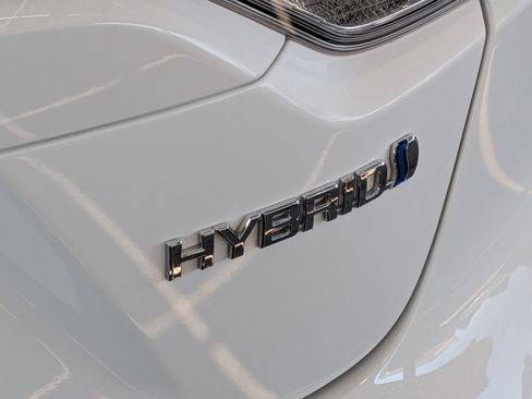 Certified 2021 Toyota Corolla LE FWD image 27