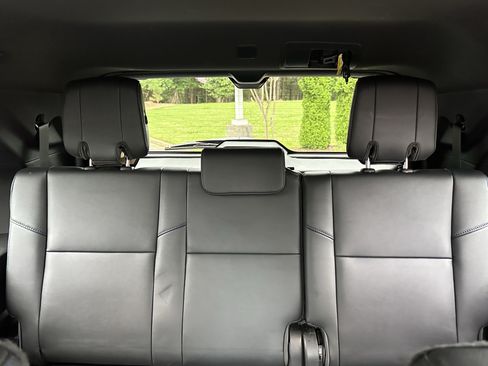 Used 2024 Toyota Sequoia Platinum AWD/4WD image 18