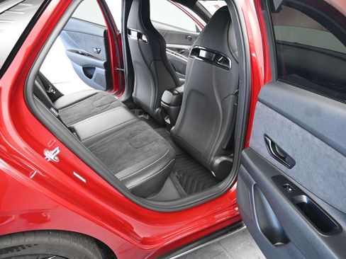 Used 2025 Hyundai Elantra N FWD image 16