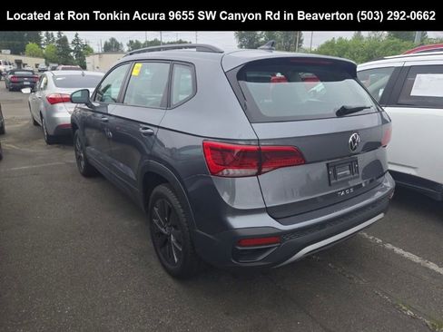 Used 2024 Volkswagen Taos S FWD image 4