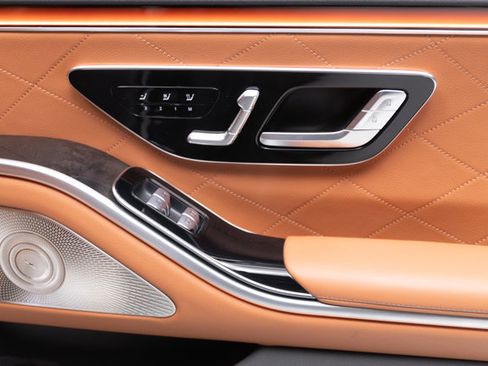 Used 2021 Mercedes-Benz S 580 4MATIC Sedan image 64