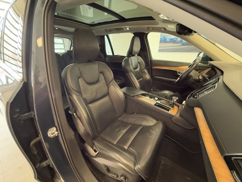 Used 2019 Volvo XC90 T6 Inscription w/ Advanced Package image 27