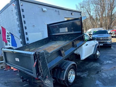 Used 2016 RAM 5500 Tradesman w/ Power & Remote Entry Group image 11