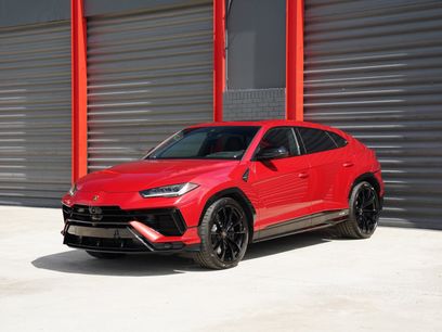 Used 2023 Lamborghini Urus S