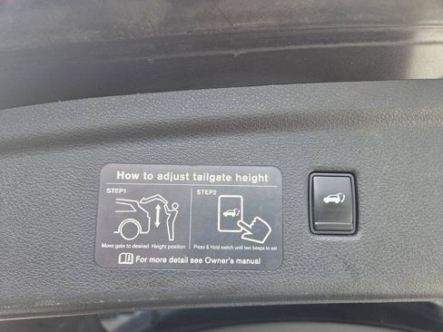 Used 2019 INFINITI QX50 Essential w/ Premium Heat Package FWD image 12