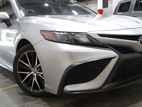 Used 2023 Toyota Camry SE image 44