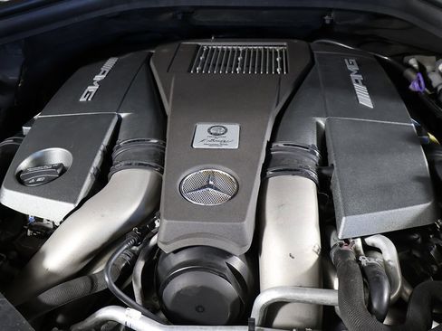 Used 2018 Mercedes-Benz GLS 63 AMG 4MATIC image 24