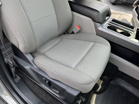 Used 2019 Ford F150 XLT w/ Equipment Group 302A Luxury AWD/4WD image 44