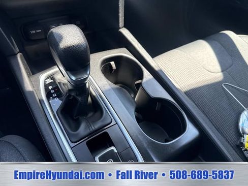 Used 2020 Hyundai Santa Fe SE AWD/4WD image 23