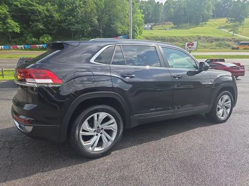 Used 2020 Volkswagen Atlas Cross Sport SEL AWD/4WD image 5