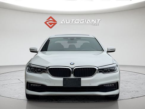 Used 2018 BMW 530e RWD image 3