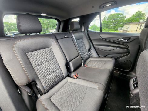 Used 2021 Chevrolet Equinox LT FWD image 5
