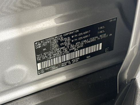 Used 2025 Toyota RAV4 LE image 12