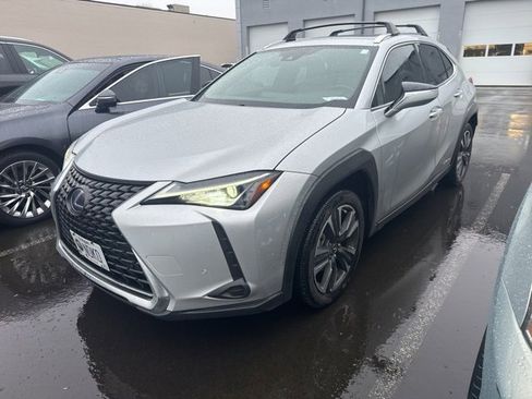 Used 2019 Lexus UX 250h image 2