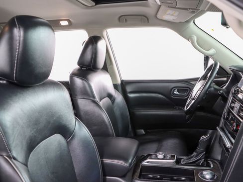 Used 2024 INFINITI QX80 Luxe AWD/4WD image 29