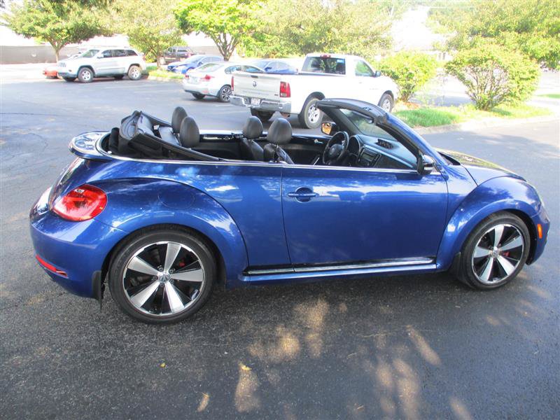 Used 2013 Volkswagen Beetle 2.0T FWD image 8