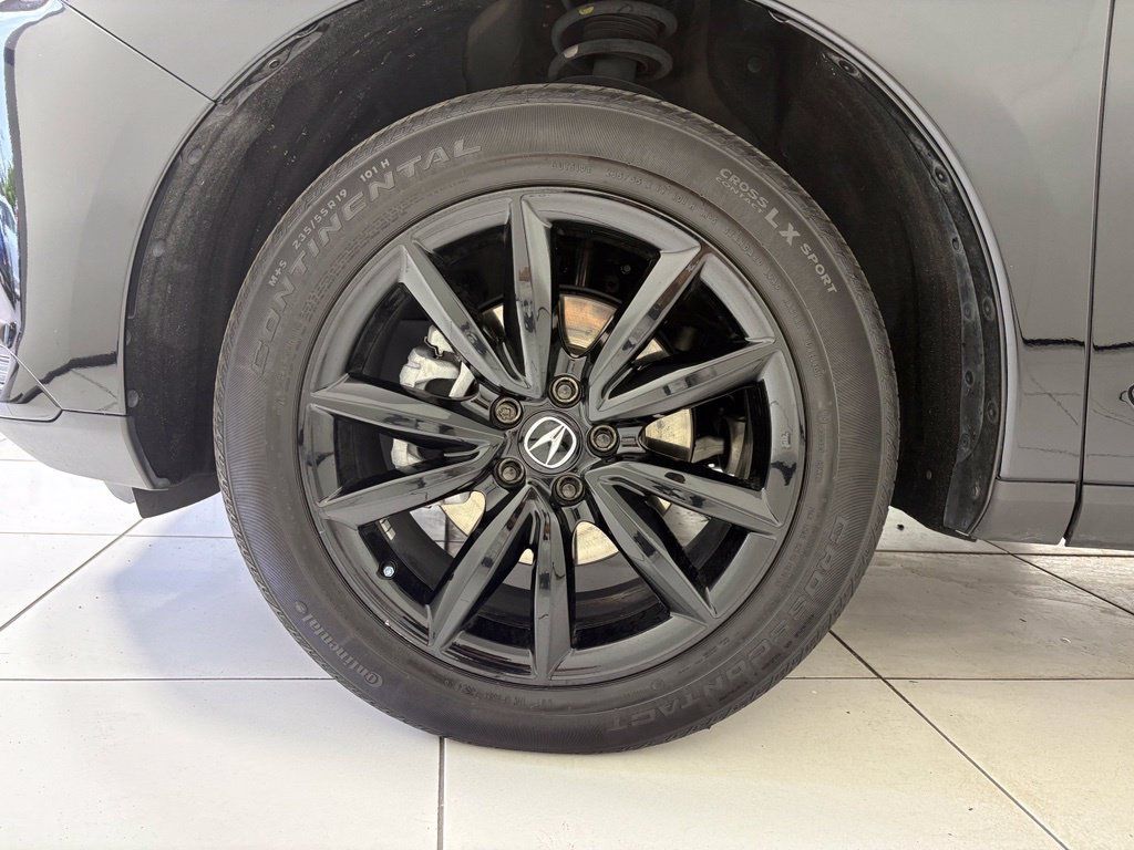 Used 2025 Acura RDX SH-AWD image 9