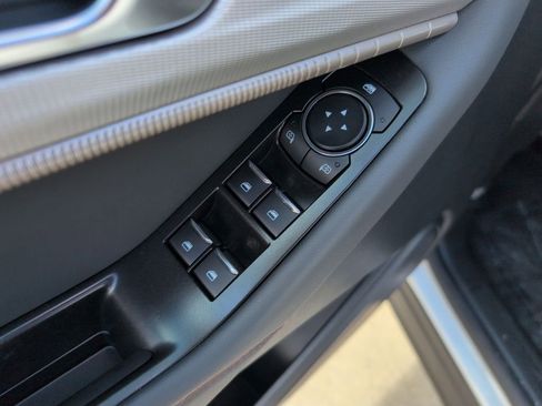 New 2026 Ford Explorer Active image 28