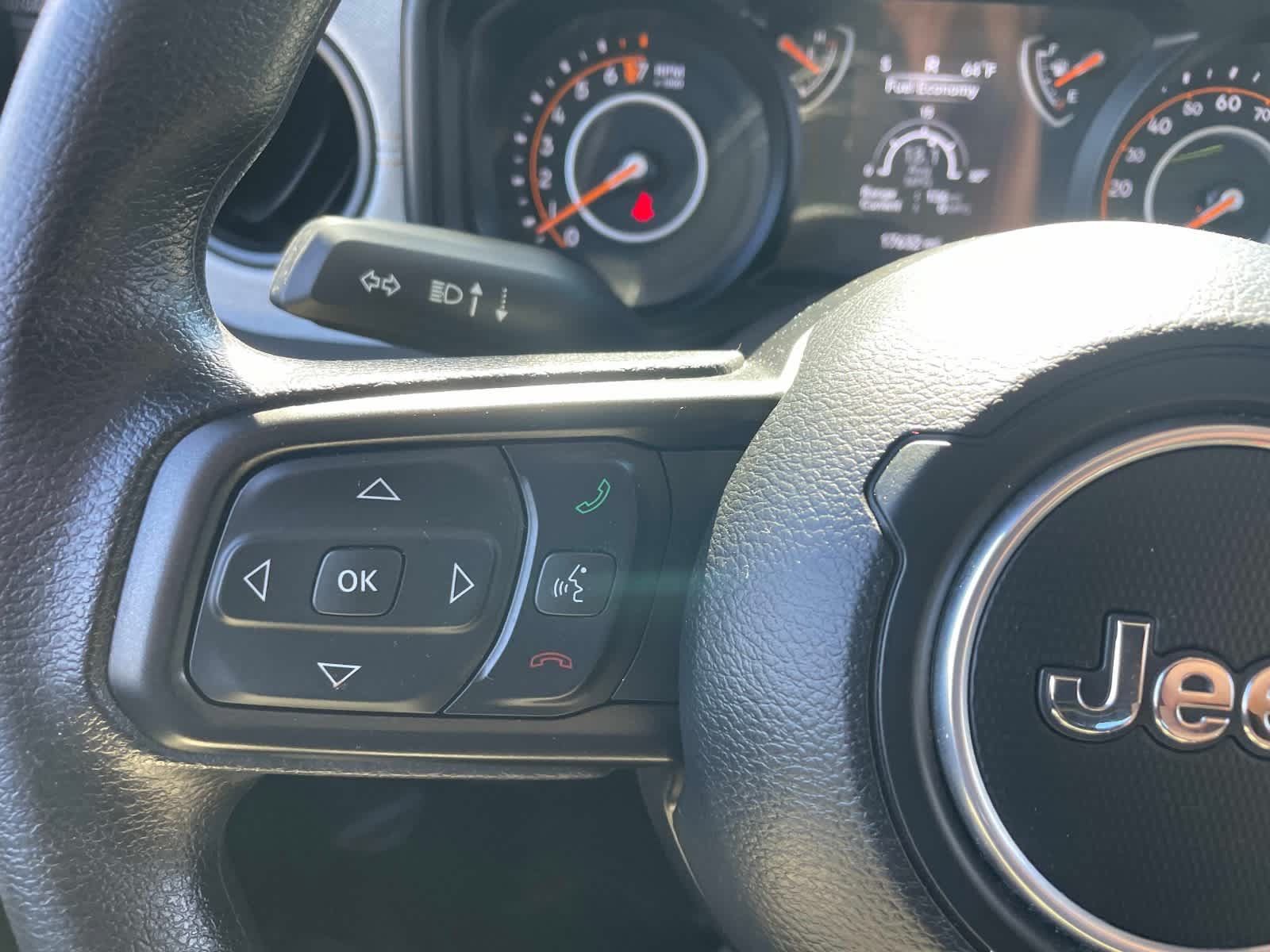 Used 2025 Jeep Gladiator Sport AWD/4WD image 28