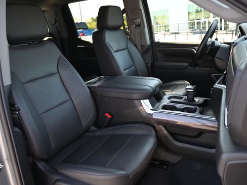 Used 2023 Chevrolet Silverado 1500 LTZ AWD/4WD image 32