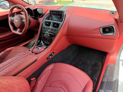 Used 2020 Aston Martin DBS Superleggera RWD image 51