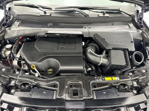 Certified 2025 Land Rover Discovery Sport S AWD/4WD image 28