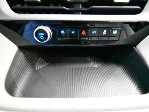 New 2026 Ford Explorer Active w/ Active Comfort Package image 16