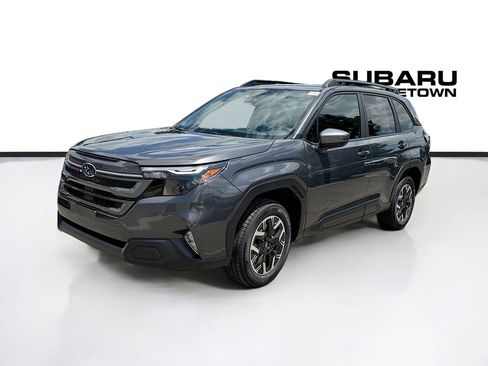 New 2026 Subaru Forester Premium AWD/4WD image 3