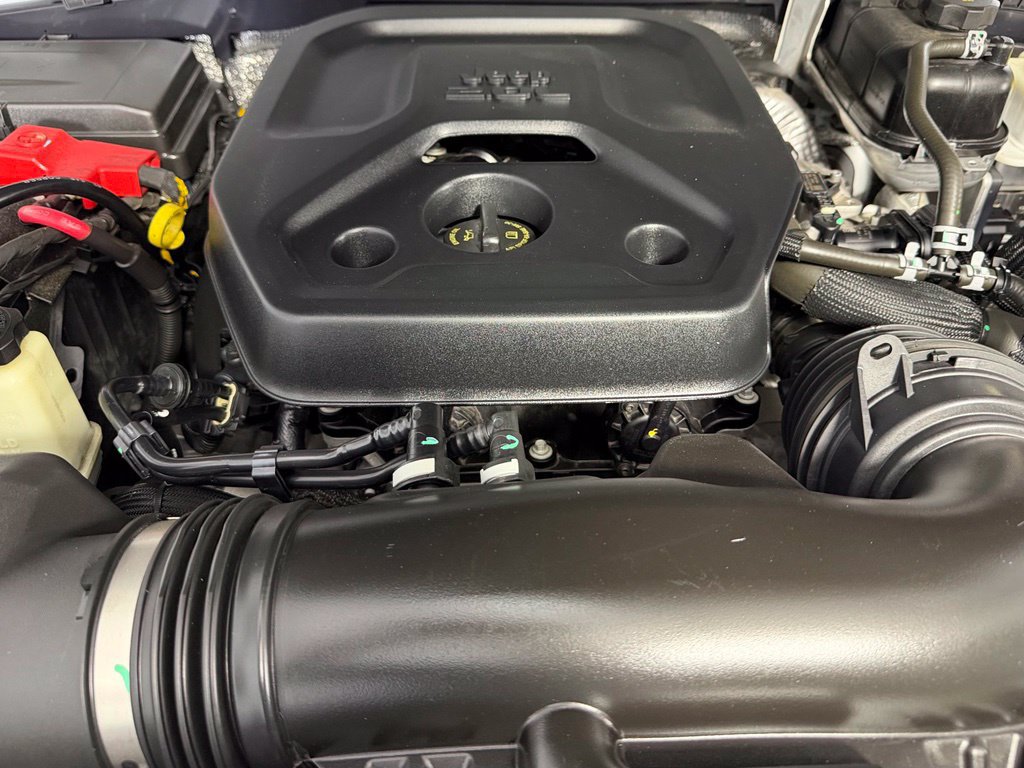 Used 2023 Jeep Wrangler Unlimited Sahara AWD/4WD image 20