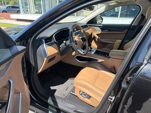 Used 2021 Jaguar F-PACE S AWD/4WD image 31