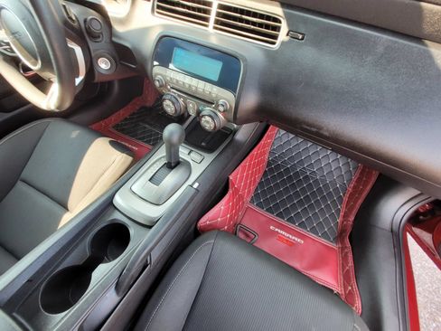 Used 2010 Chevrolet Camaro LT RWD image 27