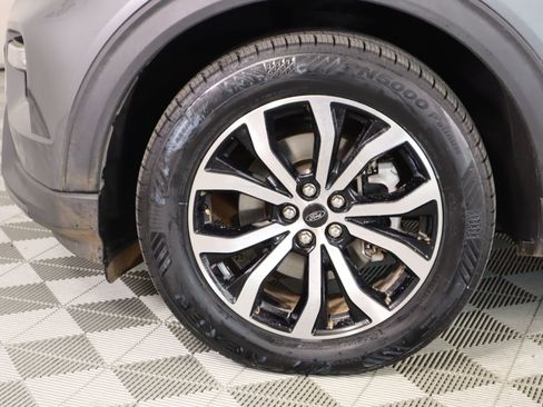 Used 2022 Ford Explorer ST-Line AWD/4WD image 19
