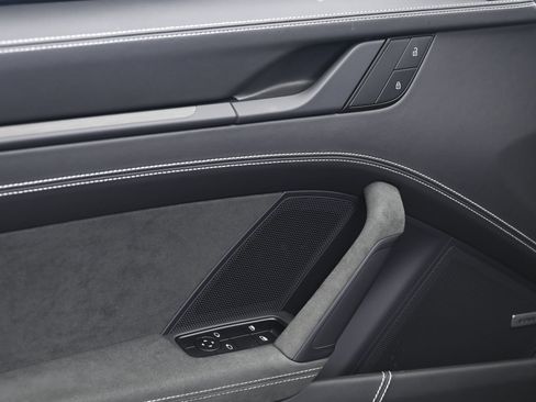 Used 2022 Porsche 911 GT3 image 22