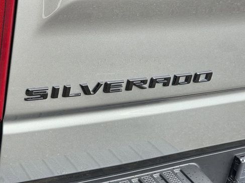 Used 2024 Chevrolet Silverado 1500 LTZ w/ Technology Package AWD/4WD image 43