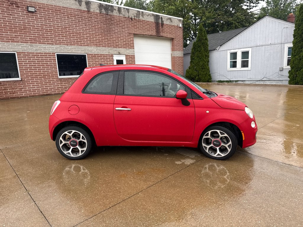 Used 2016 FIAT 500 Pop FWD image 4