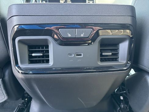 New 2026 Chevrolet Silverado 1500 ZR2 AWD/4WD image 13